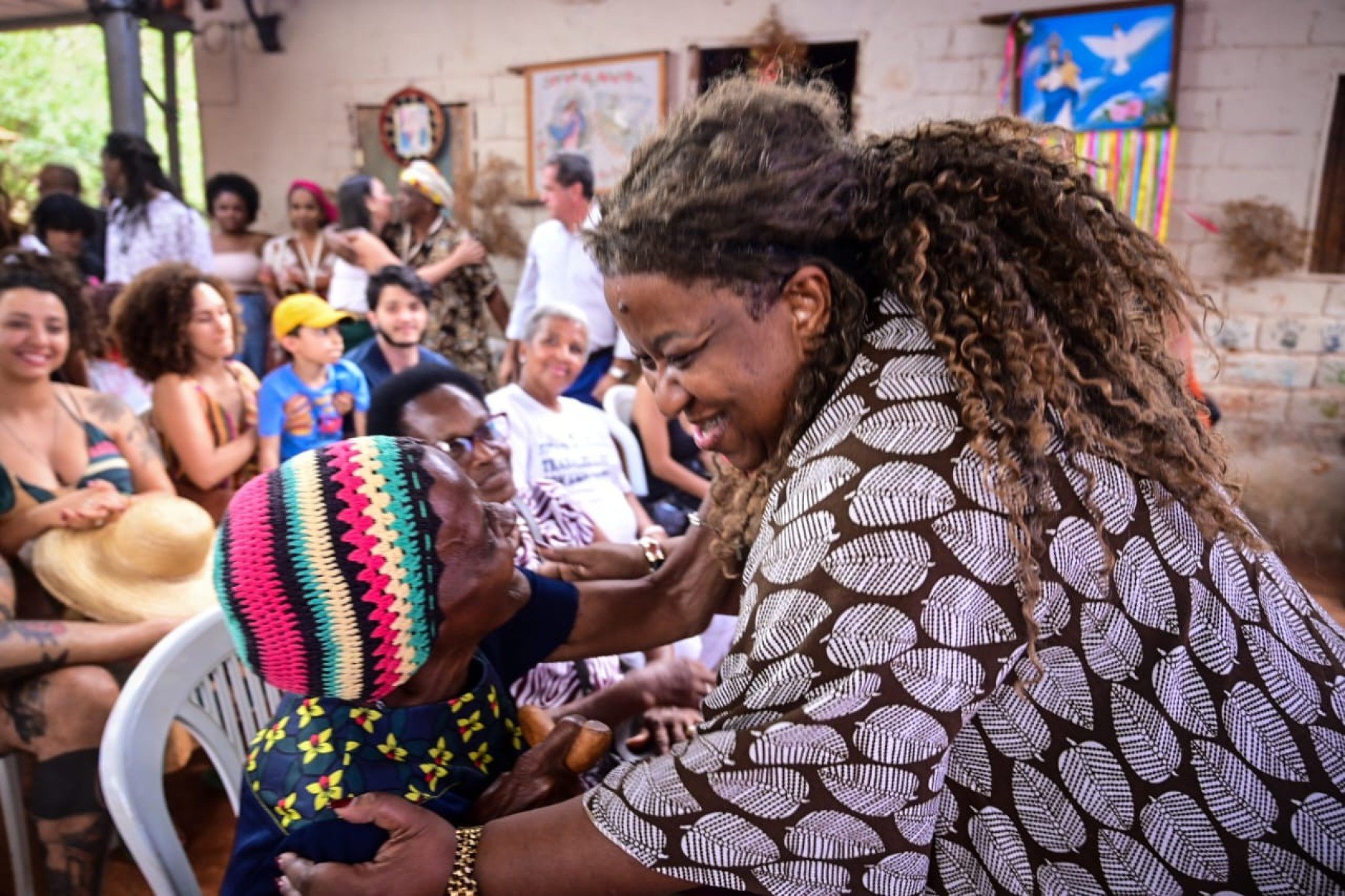 Dona Maria das Mercês e a ministra dos Direitos Humanos e da Cidadania, Macaé Evaristo.-Leandro Couri/EM/D.A.Press