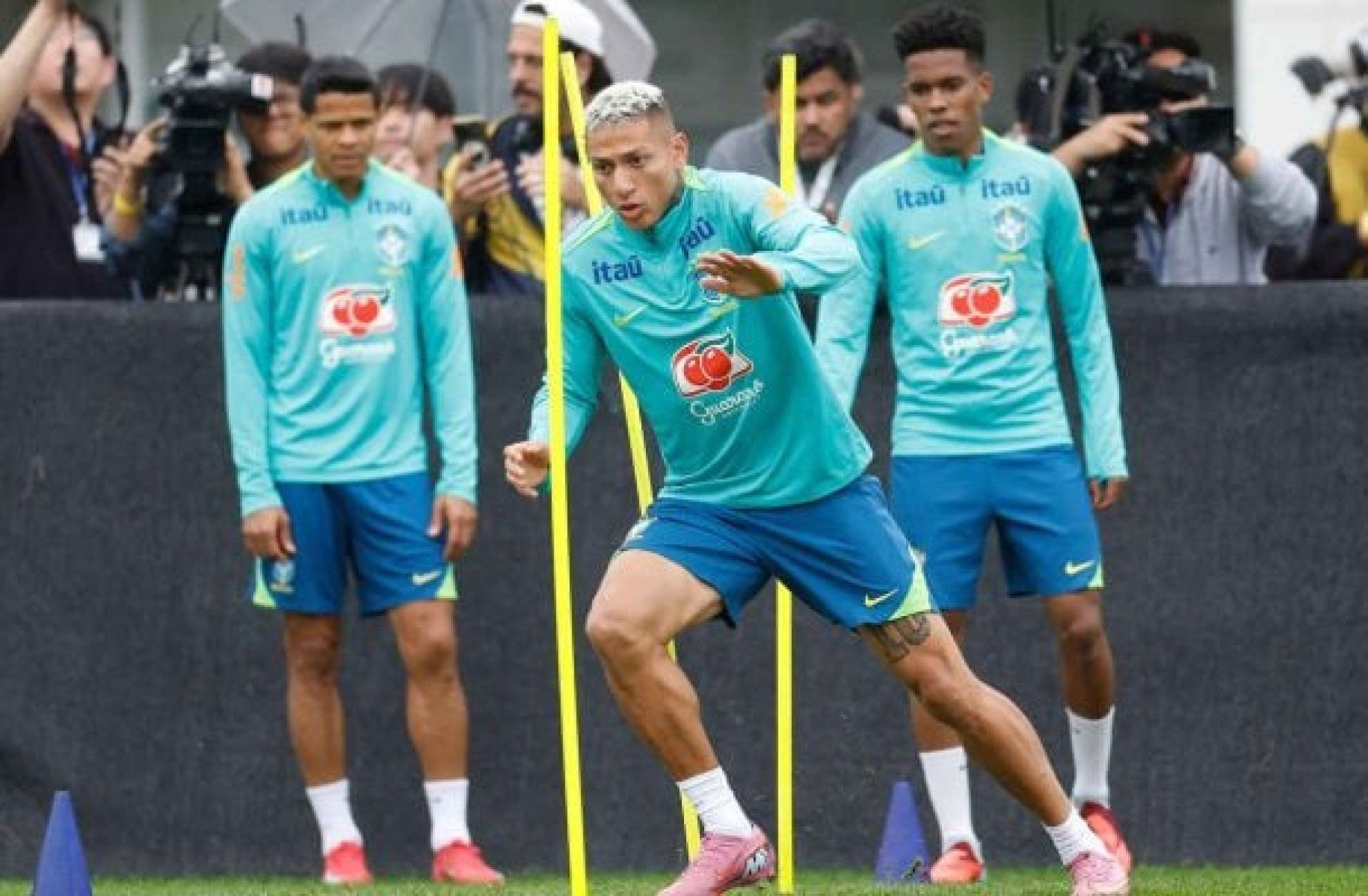 Richarlison celebra retorno da Seleção ao Japão: “Boas lembranças”