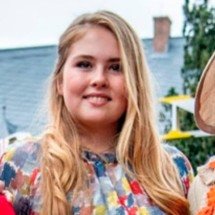 Princesa Amalia, dos Países Baixos, ingressa nas Forças Armadas - koningsdag amersfoort ROBIN UTRECHT wikimedia commons 