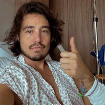 Tiago Iorc tem crise de hérnia de disco e fala sobre má postura - Redes Sociais/Reprodução