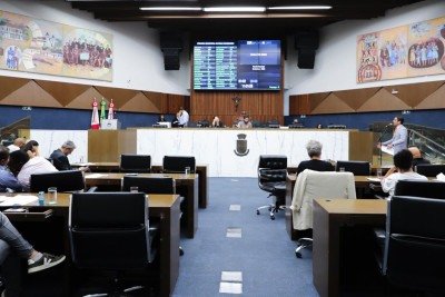 Primeira audiência sobre o Orçamento de 2026 de Belo Horizonte foi marcada por críticas à falta de transparência na divulgação dos dados       -  (crédito: Tatiana Francisca/CMBH)