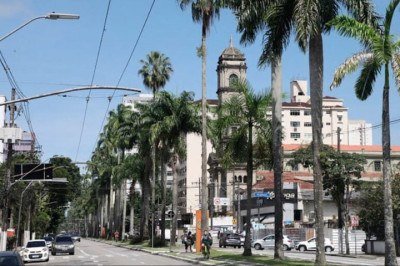 A praça fica na rua República Portuguesa, na Vila Mathias, próximo à igreja que leva seu nome. -  (crédito: Divulgação/Prefeitura de Santos
)
