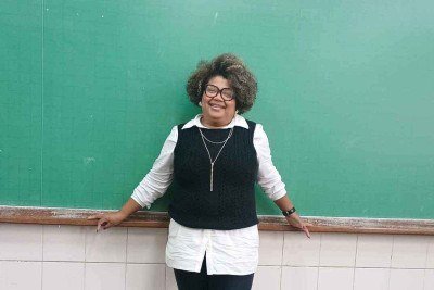 Ana Paula dos Santos, de Juiz de Fora, foi selecionada com a obra 'Ubuntu se faz com sankofa: Pretuguês básico para uma luta antirracista'
 -  (crédito: Acervo Pessoal)