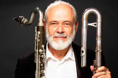 No álbum, Carlos Malta quis mostrar a gama de sons que o saxofone é capaz de produzir. 'Esse é o espírito do disco', diz o músico -  (crédito:  Maria Mazzillo/Divulgação)