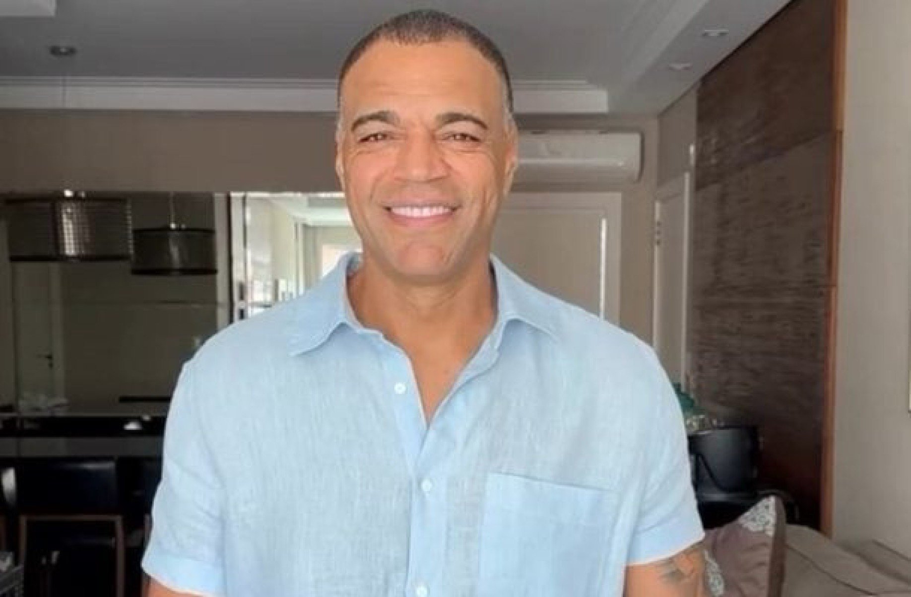 Titular absoluto? Denílson cita vantagem em “corrida” de atacantes por vaga na Seleção