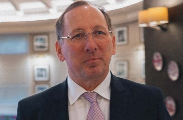 Justiça anula reunião da SAF e mantém Textor no comando do Botafogo