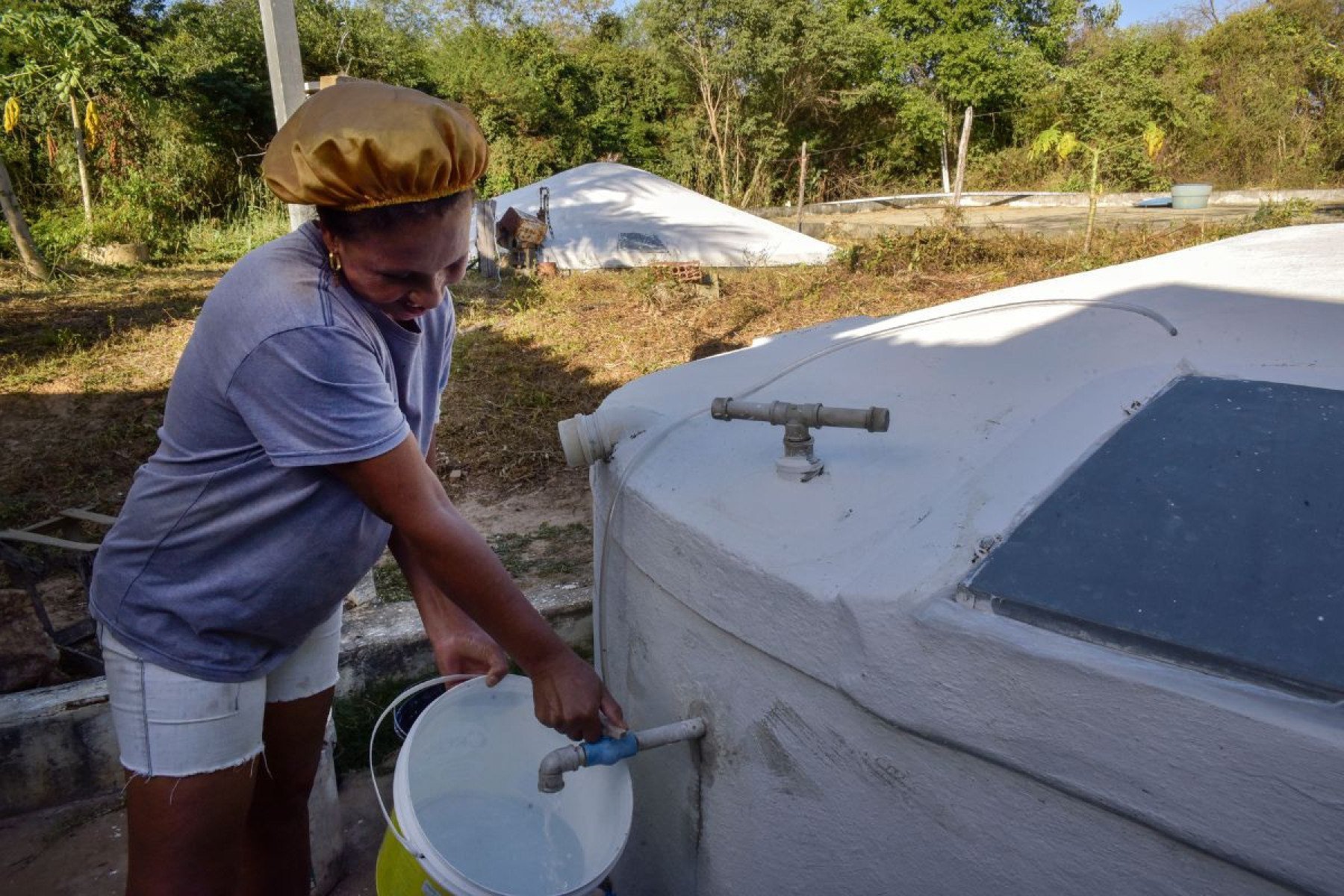Entre as boas práticas do seminário técnico Crise Climática em Minas Gerais, está a instalação de cisternas para a captação de água de chuva no semiárido mineiro - Vargem de João Alves em Araçuaí   ALMG