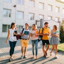 Como saber se um curso superior é reconhecido pelo MEC? - Freepik