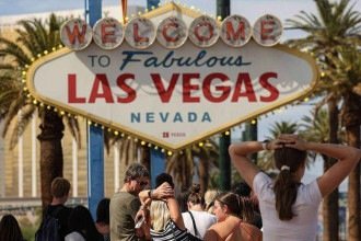 'Por favor, venham': a queda no número de visitantes em Las Vegas e o turismo nos EUA na era Trump