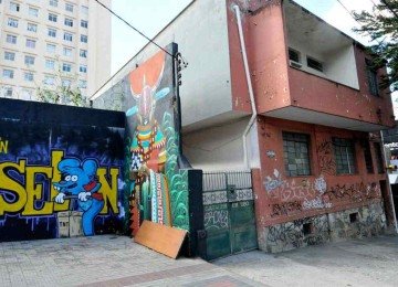 Mesmo as pichações sendo crime e passíveis de multa em BH, vários imóveis são vandalizados na capital mineira
 -  (crédito: Gladyston Rodrigues/EM/D.A Press)