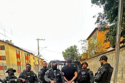 O lutador foi encontrado em um imóvel, na Região de Venda Nova, em BH -  (crédito: Reprodução / TV Alterosa)
