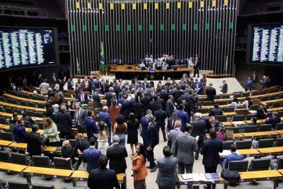 Assim como a aprovação da chamada PEC da Blindagem pela Câmara foi amplamente repudiada, o PL (Projeto de Lei) da Dosimetria também enfrenta dificuldades
 -  (crédito: Bruno Spada/Câmara dos Deputados – 26/9/25)