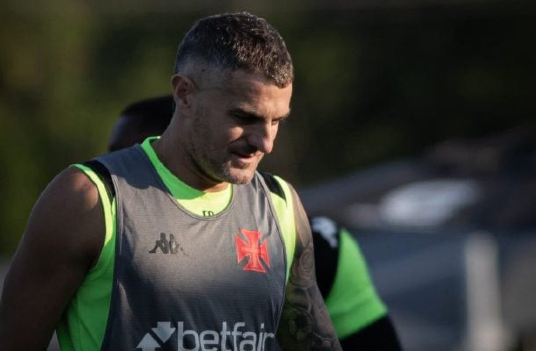 Vasco cogita barrar Vegetti contra o Fortaleza, sua vítima favorita