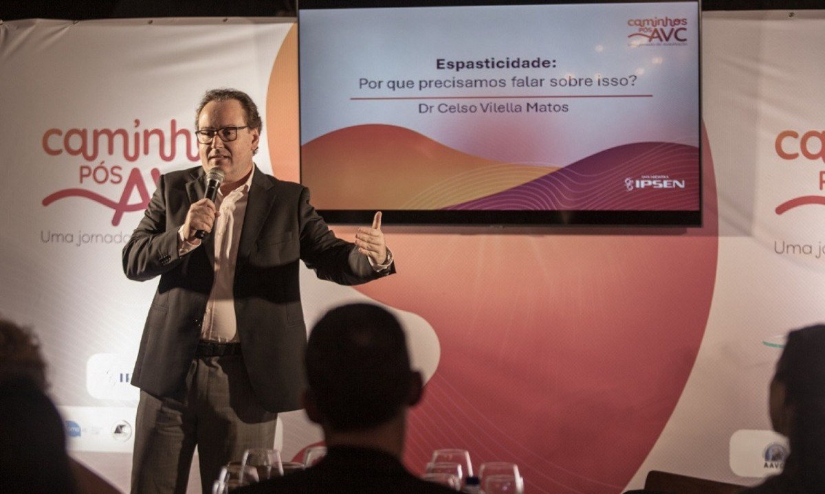 O acidente vascular cerebral (avc) exige diagnóstico rápido e reabilitação adequada