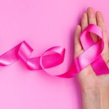 Além da aréola: 5 tratamentos que resgatam a autoestima pós-câncer - Freepik