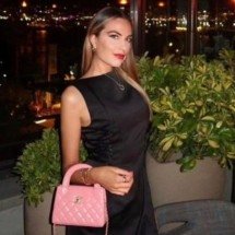 Modelo é morta a facadas pelo companheiro - Reprodução/Facebook