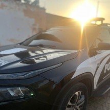 Polícia Civil estoura produção irregular de cachaça em Minas - PCMG