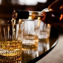 Como identificar bebidas adulteradas? Veja dicas de empresa especializada - Freepik