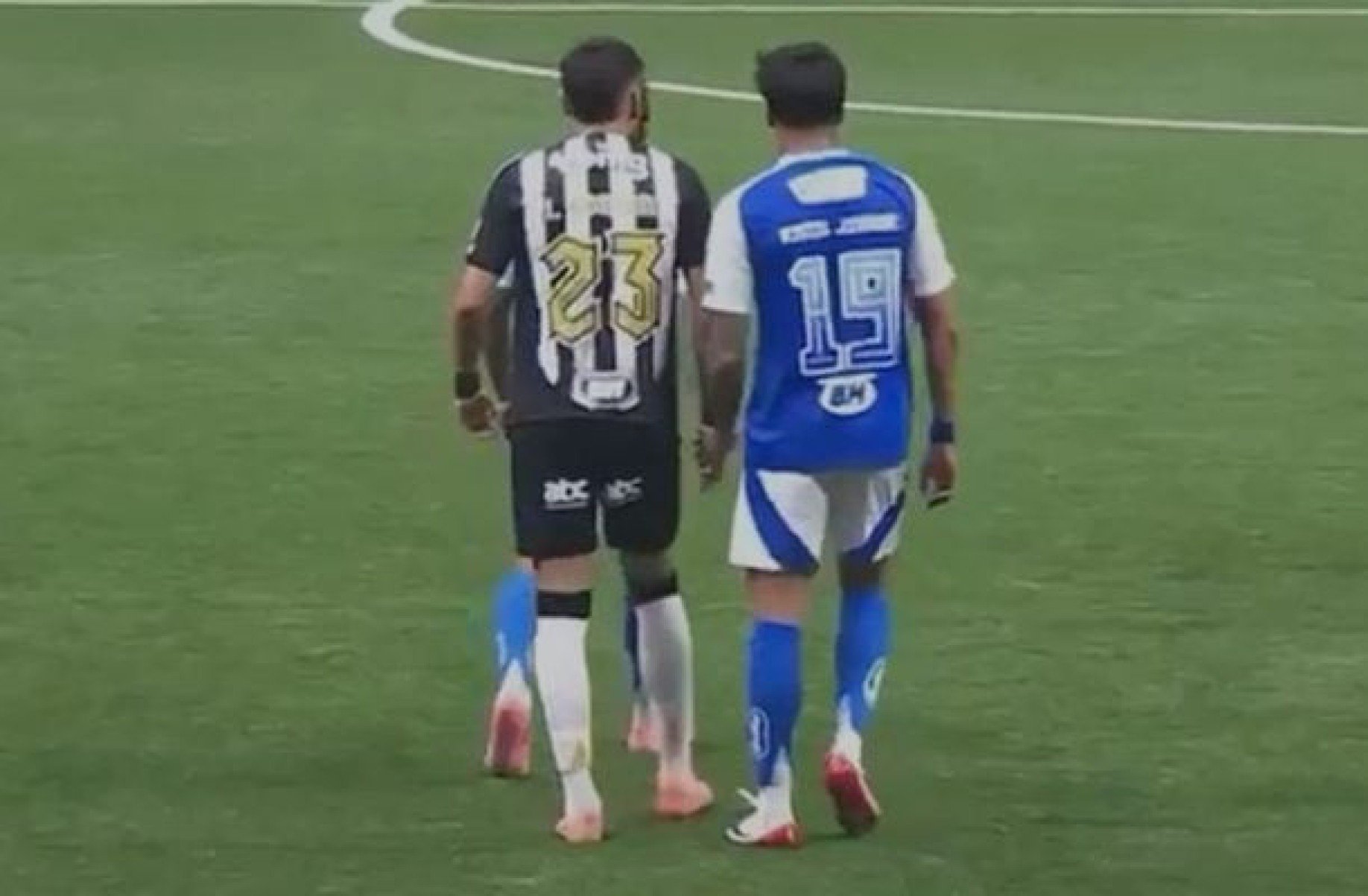 Atlético-MG vai ao STJD após “atitude covarde” de Kaio Jorge