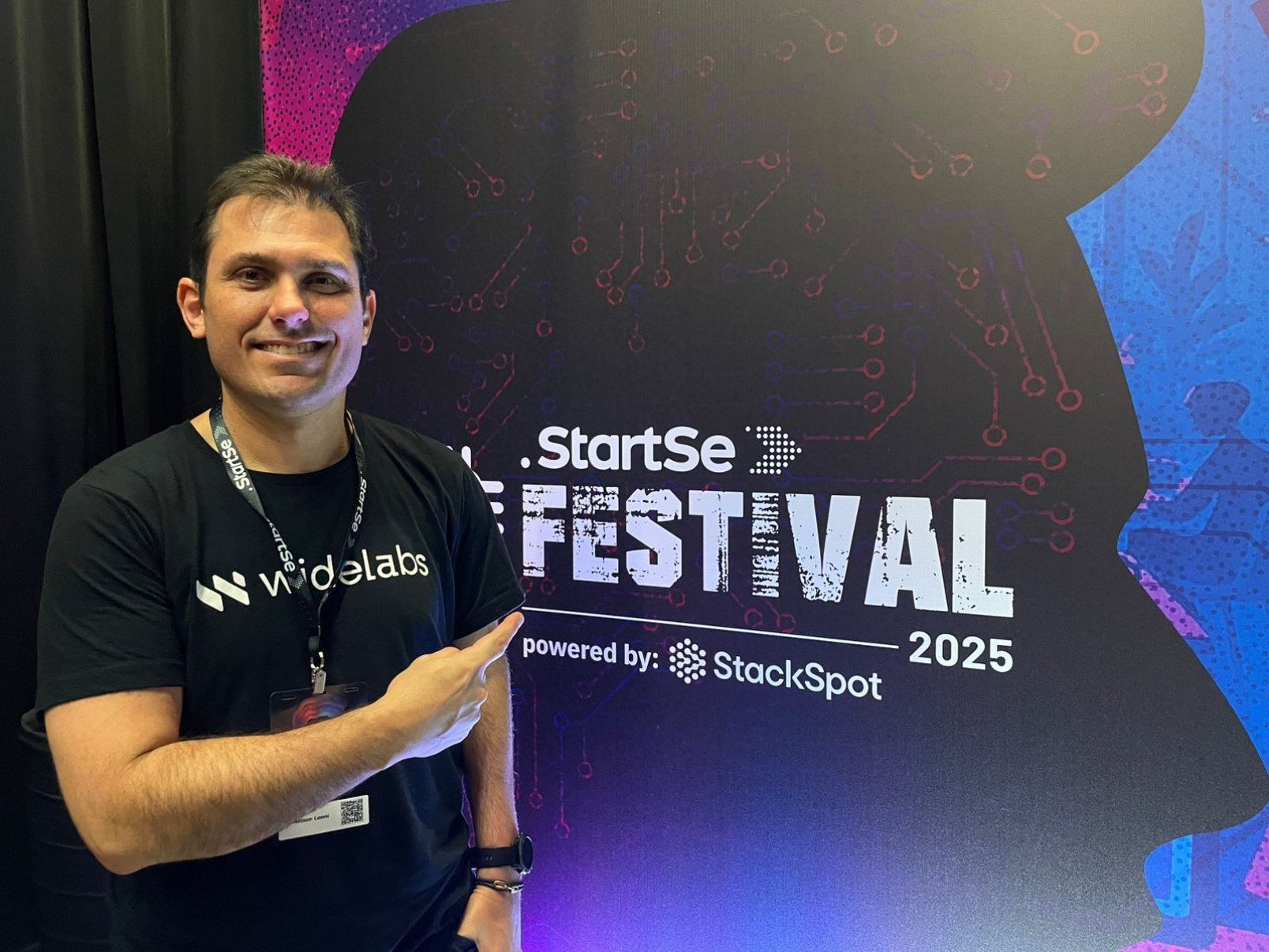 Nelson Leoni, CEO da Widelabs e idealizador da primeira IA brasileira, a Amazonia.IA