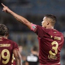 Atuações do Fluminense contra o Juventude: Thiago Silva salva no fim