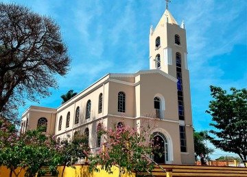 Hóstias foram roubadas no sacrário da Igreja de Nossa Senhora Aparecida em Coração de Jesus -  (crédito: Arquidiocese Montes Claros/divulgação)