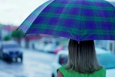 Apesar do alerta, h&aacute; baixo risco de corte de energia el&eacute;trica, estragos em planta&ccedil;&otilde;es, queda de galhos de &aacute;rvores e alagamentos -  (crédito: depositphotos.com / zanuckcalilus)