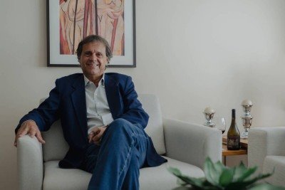 Murillo de Albuquerque Regina é o criador da técnica de dupla poda, que inverte o ciclo de produção da videira -  (crédito: Divulgação)