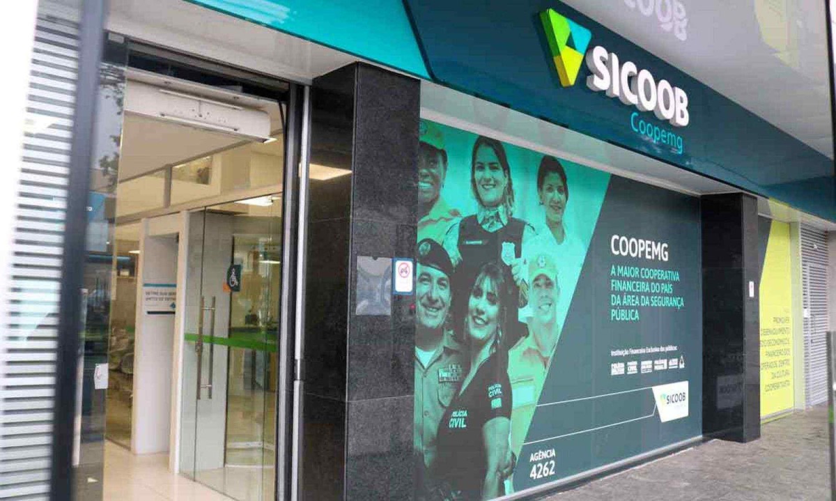 Agência de uma unidade da Sicoob Coopemg, cooperativa de crédito - (crédito: Rodrigo Corgozinho/Sicoob Coopemg) Agência de uma unidade da Sicoob Coopemg, cooperativa de crédito - (crédito: Rodrigo Corgozinho/Sicoob Coopemg)
