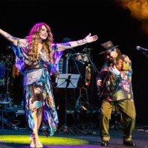 Elba Ramalho e Geraldo Azevedo se apresentam na Praia de São Francisco - Divulgação Américo Nunes 