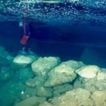 Ponte de pedra submersa traz revelações da ocupação humana - Divulgação/Bogdan Onac