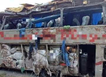 Ônibus envolvido em acidente em Pernambuco retornava para Brumado (BA) -  (crédito: redes sociais/divulgaçao)