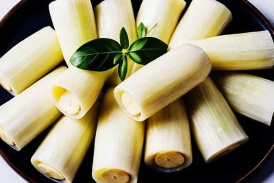 Extraído de algumas espécies de palmeiras, o palmito é um alimento versátil, que pode ser consumido em saladas e até mesmo substituir a carne em dietas veganas ou vegetarianas. Confira os tipos e benefícios deste produto na alimentação. -  (crédito: - Imagem de JetalProduções por Pixabay)