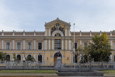 No dia 17 de setembro de 1842, foi fundada a Universidade do Chile, a mais antiga em atividade no país andino. 
 -  (crédito: Rjcastillo/Wikimedia Commons)