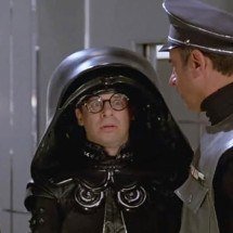 O retorno que ninguém esperava: Rick Moranis está de volta em nova comédia espacial - reprodução de video