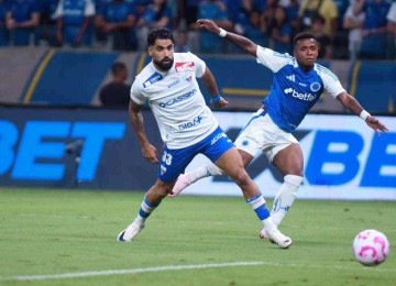 Keny Arroyo, um dos reforços trazidos pela diretoria para reforçar o elenco rumo à Libertadores 2026 -  (crédito: Gladyston Rodrigues/EM/D.A Press)