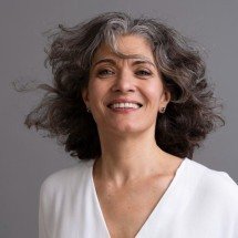 Cabelo x menopausa: como a fase afeta a autoestima da mulher? - FreePik