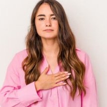 Nódulos mamários nem sempre são câncer, mas atenção é fundamental - Freepik