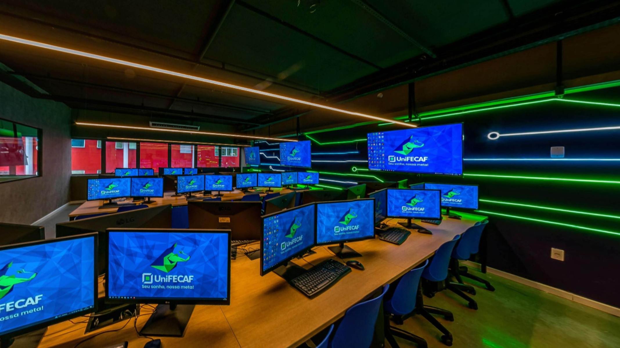 UniFECAF lança pós em Inteligência Artificial aplicada a vendas - DINO