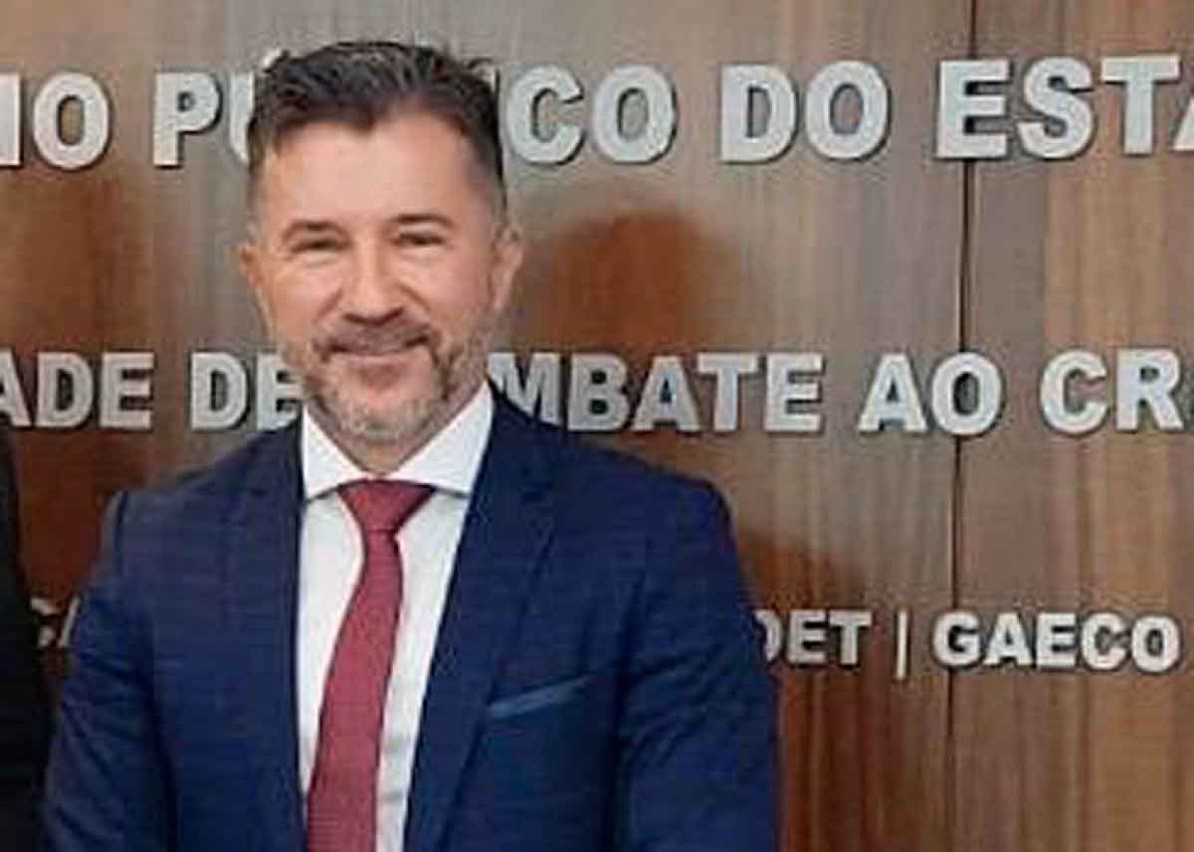 GIOVANI AVELAR VIEIRA, Promotor de Justiça e Coordenador do GAECO/MG GIOVANI AVELAR VIEIRA, Promotor de Justiça e Coordenador do GAECO/MG