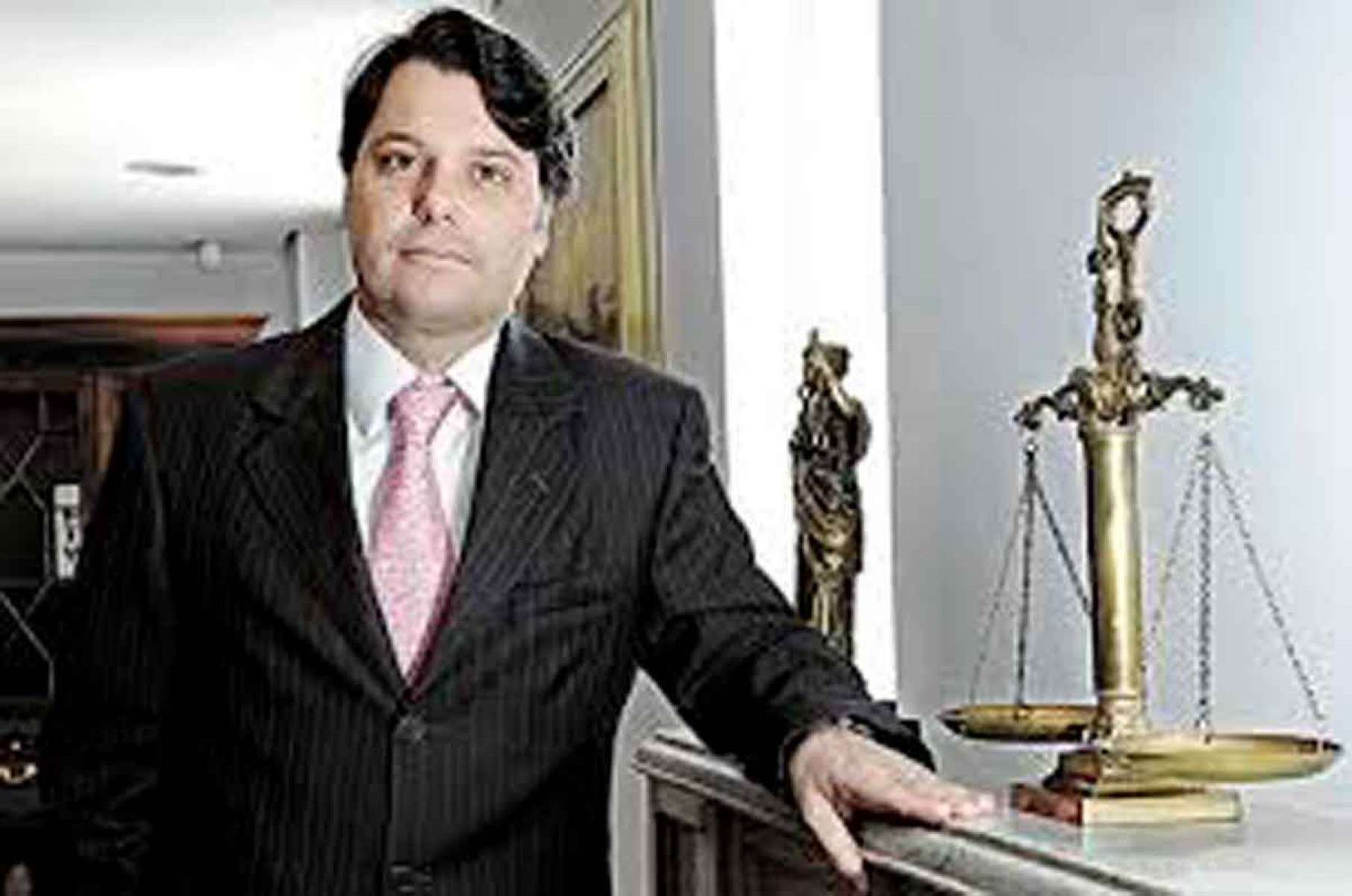 Advogado Kiko Caputo Bastos