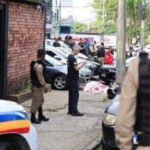 Homem que matou policial militar esteve no local do crime horas antes - Leandro Couri