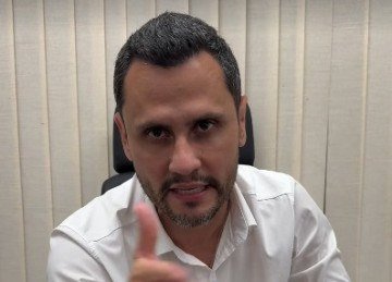 Senador Cleitinho Azevedo afirmou que vai conversar com os deputados estaduais para que a PEC que extingue a consulta popular para venda de empresas estatais n&atilde;o seja aprovada -  (crédito: Reprodu&ccedil;&atilde;o/Redes Sociais)