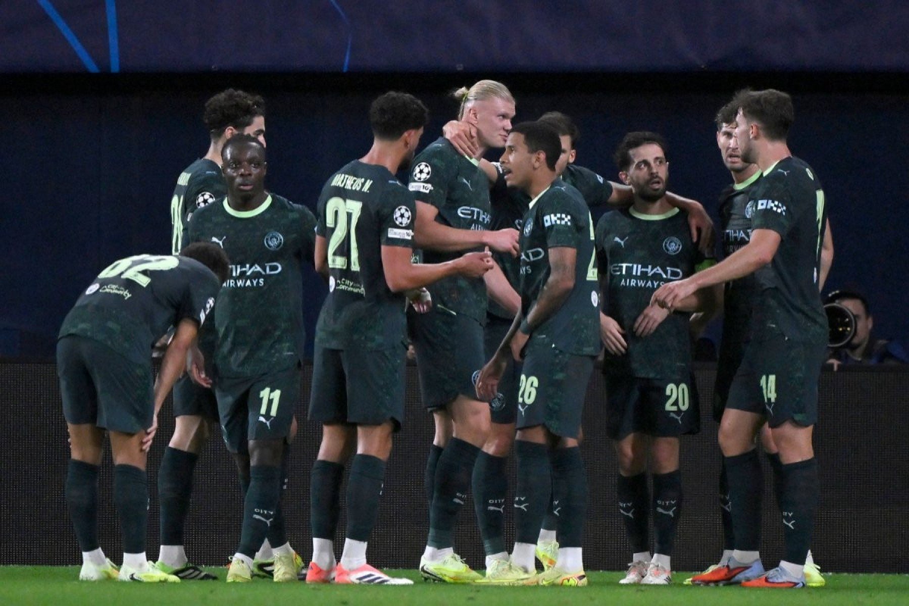 Haaland marca, City vence o Villarreal e segue invicto na Champions - No Ataque Internacional