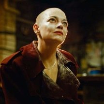 Carecas primeiro: filme com Emma Stone tem sessão especial em cinema - Divulgação