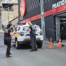 Homem é assassinado em frente a academia no Sagrada Família, em BH - Jair Amaral/EM/D.A.Press
