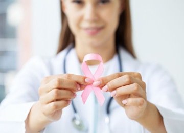 C&acirc;ncer de mama &eacute; o que mais mata mulheres -  (crédito: DINO)