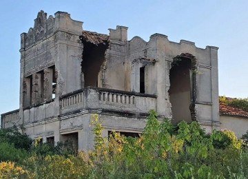 Entre o sertão mítico e a Fortaleza urbana, está Cococi, uma cidade que virou ruína -  (crédito: Arquivo Pessoal)