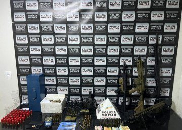 Material apreendido pela Polícia Militar em Ponte Nova, na Zona da Mata -  (crédito: PMMG/Divulgação)