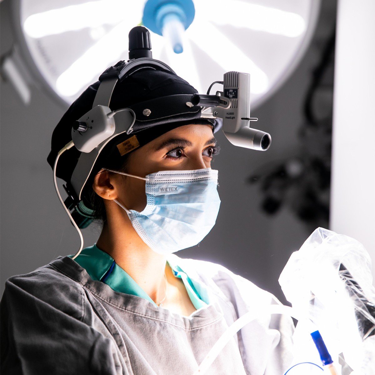 Médica otorrino explica sobre rinoplastia funcional e segura - DINO